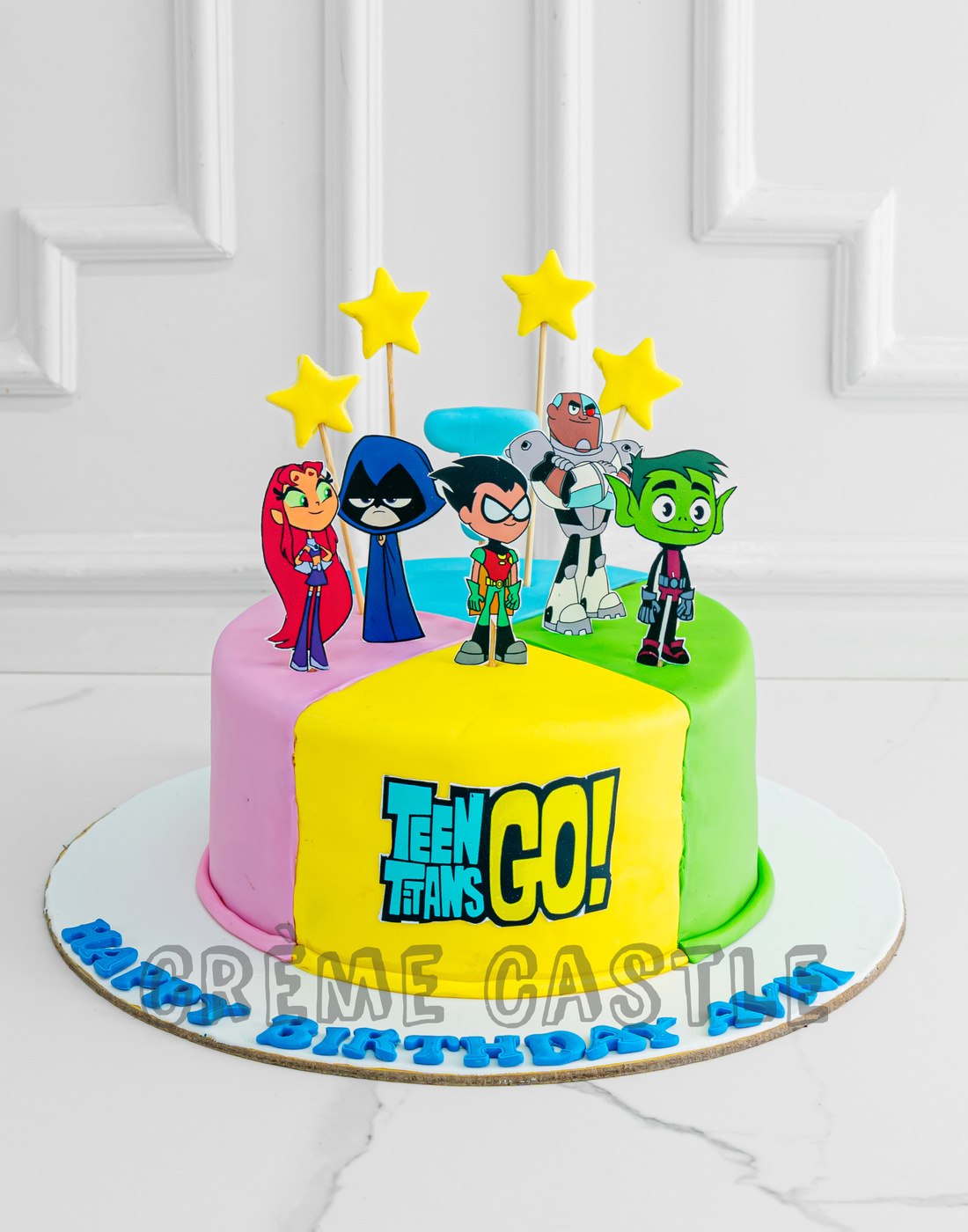 Teen Titans colourful cake – Creme Castle