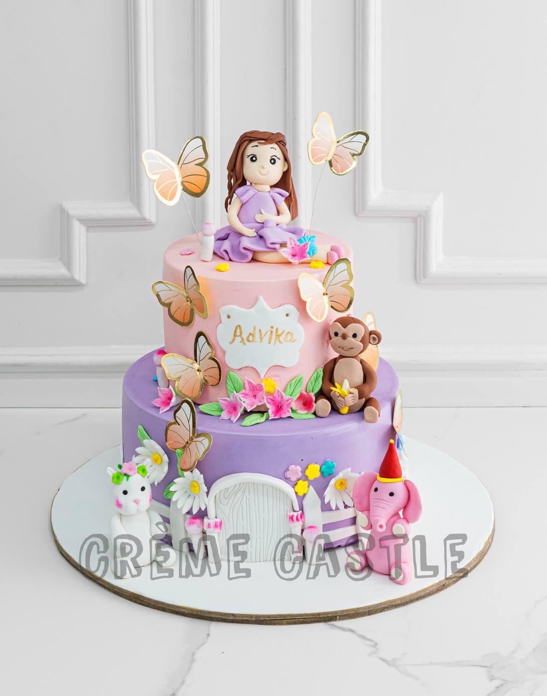 King Theme Cake with Gucci by Creme Castle