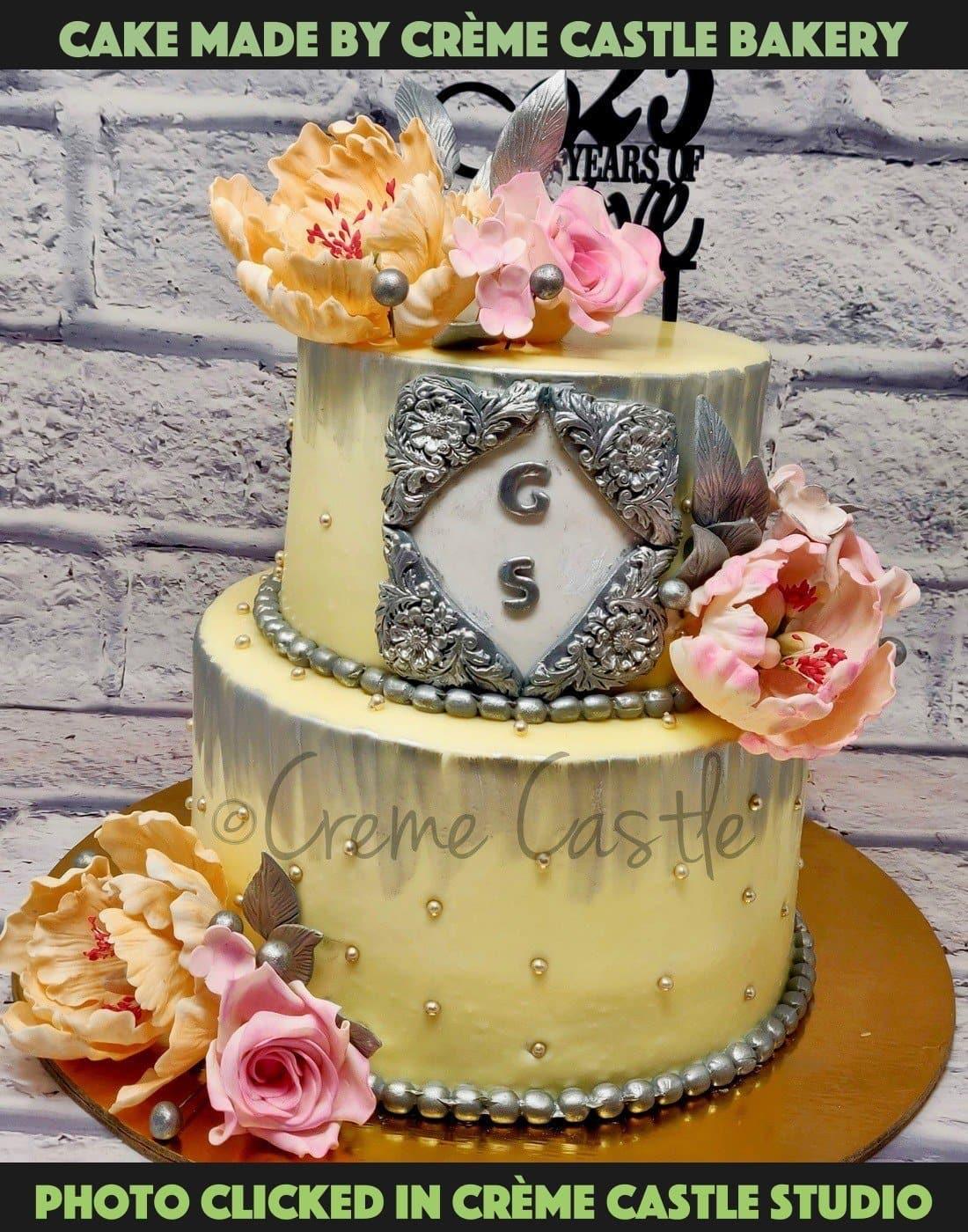 White Silver And Floral Cake Creme Castle