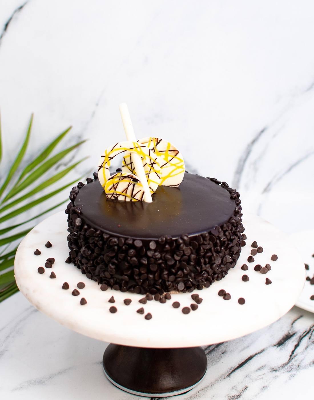 Chocolate Chips Cake, Cake Delivey in Gurgaon, Noida and Greater ...