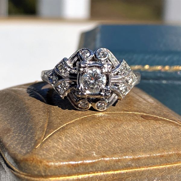 Vintage Diamond Ring, RBC 0.20ct.