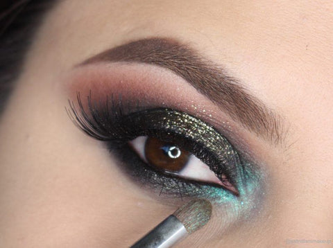 Glamorous Intense Green Smokey Eye Look | Makeup Tutorial - YouTube