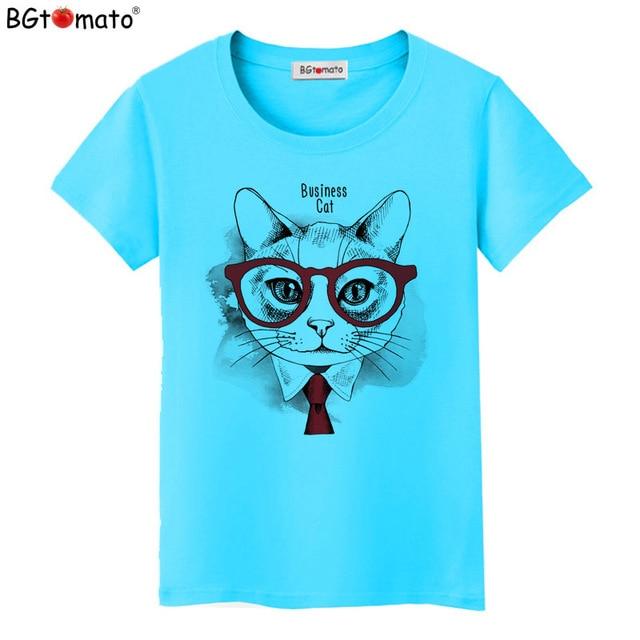 Christmas Cat T-Shirt for Women - HomeWareBargains