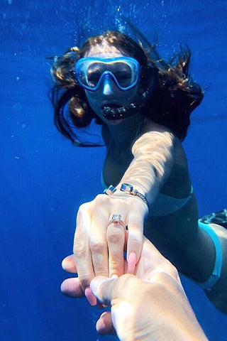 go underwater to announce your engagement