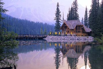 Emerald lake honeymoon destination