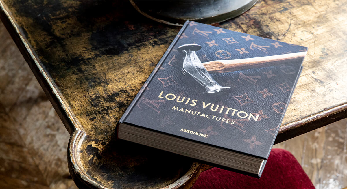 Louis Vuitton laudacieux English Version  Books and Stationery  LOUIS  VUITTON