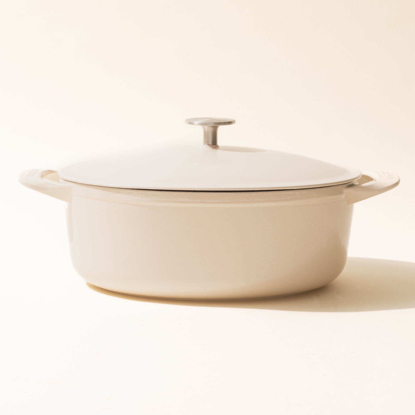 How to Choose the Right Size Dutch Oven