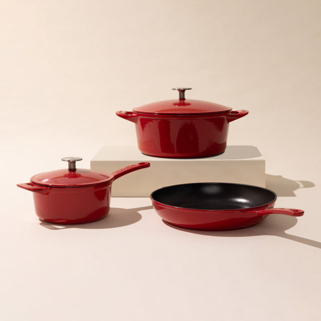 Nouvelle Cast Iron 8 Piece Cookware Set - Red