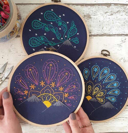 Paraffle's embroidered paisley skies set