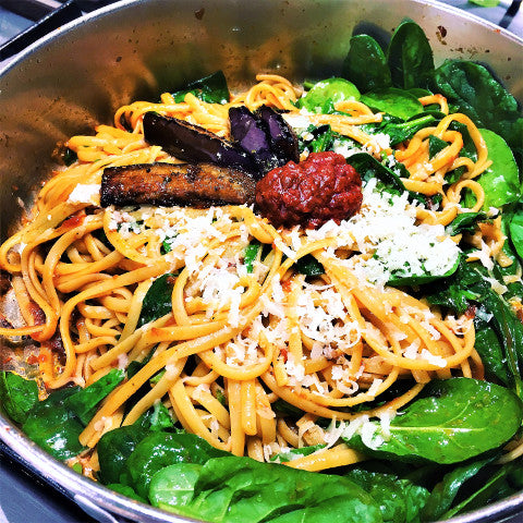 aubergine linguine spinach red pepper spread