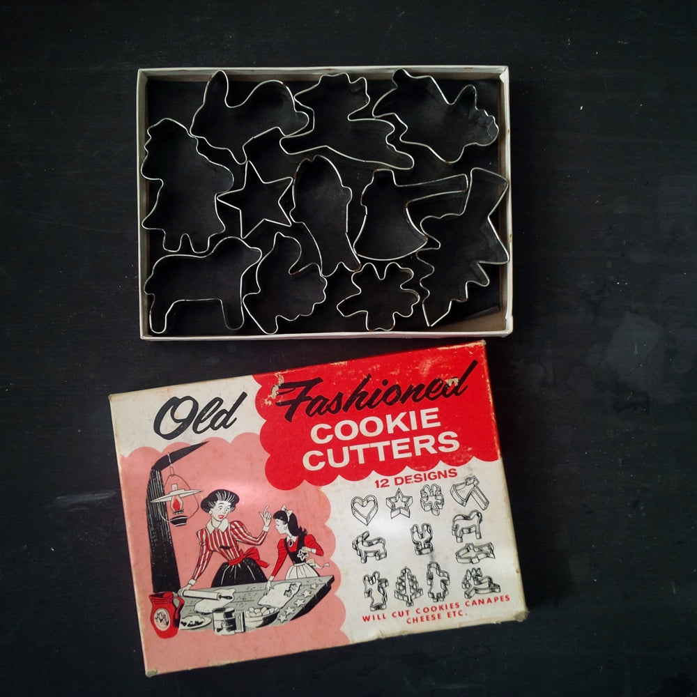 Old Fashioned Tin Cookie Cutters Set of 11 Assorted Shapes 1950s N
