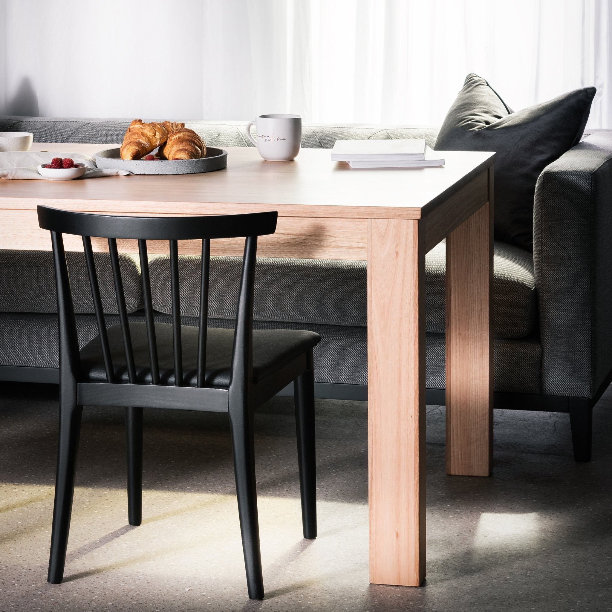 Black Wood Dining Chair / How To Match A Dining Table With The Right