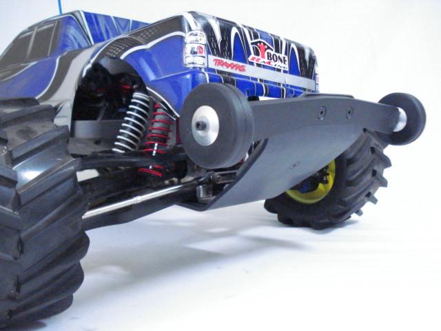 traxxas emaxx