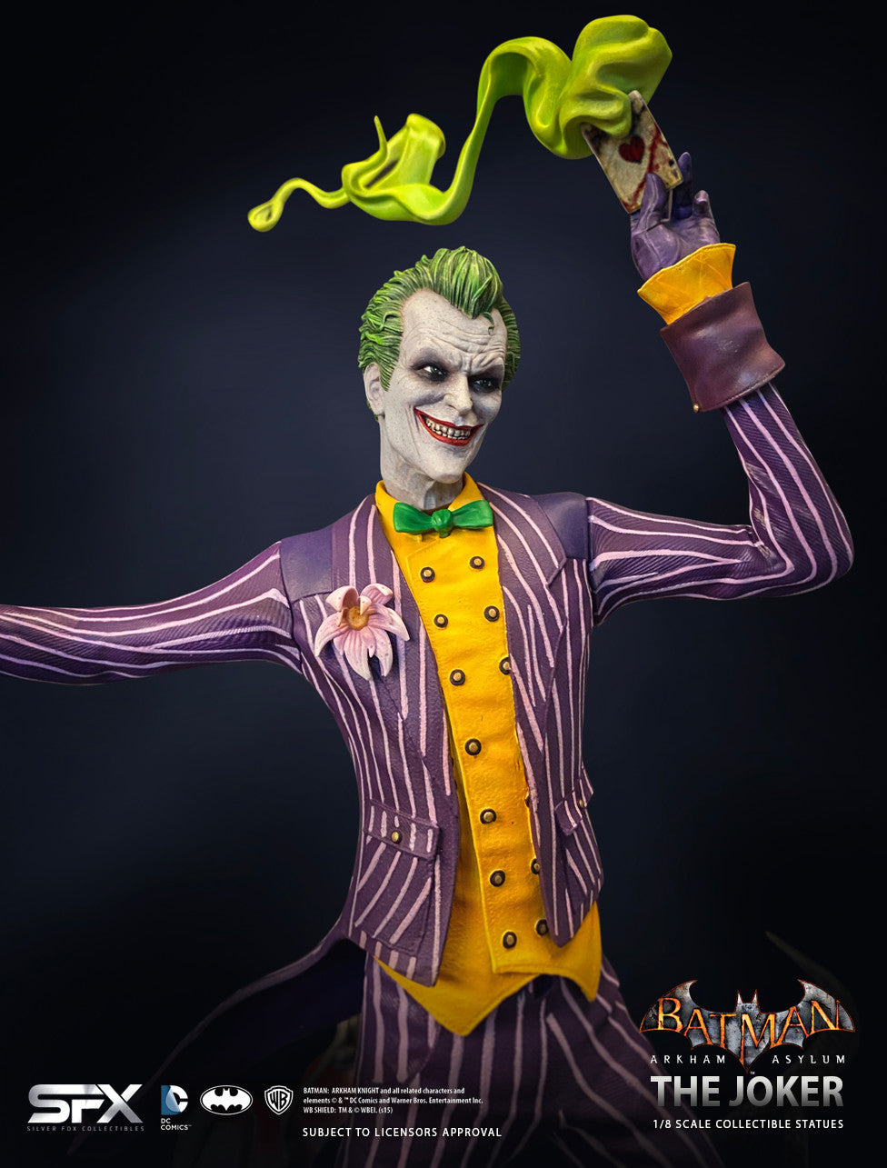 Silver Fox Collectibles : Batman: Arkham Asylum - The Joker 1/8 statue Joker-AKAYLM-I012