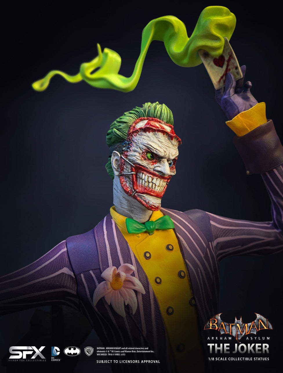 Silver Fox Collectibles : Batman: Arkham Asylum - The Joker 1/8 statue Joker-AKAYLM-I018