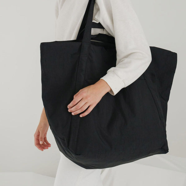 Puffy Water Bottle Sling : Black - Baggu