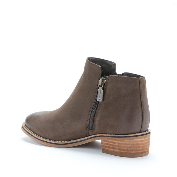 liam suede boot