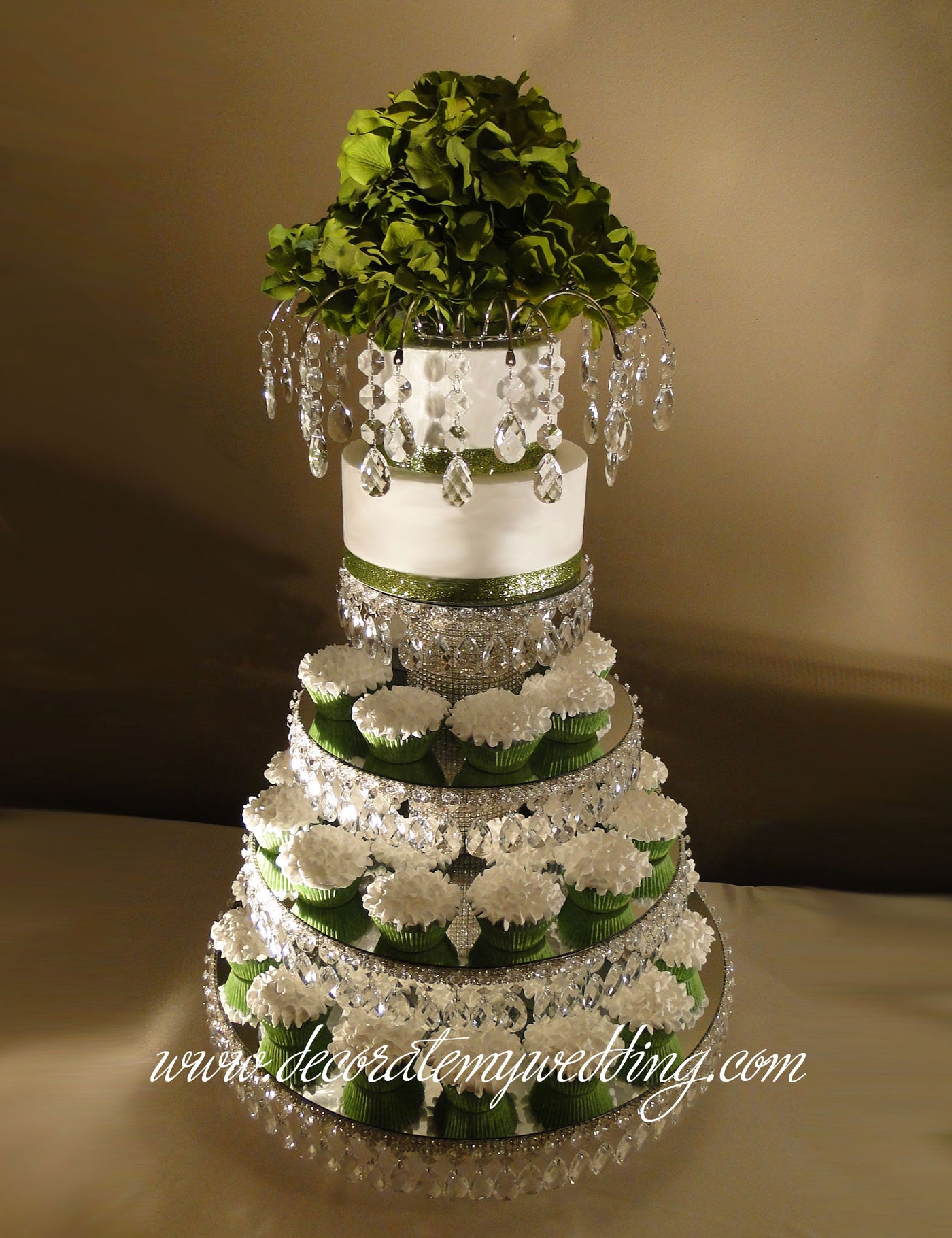 SHOP Wedding Cupcake Stand Stunning Gorgeous DECORATE MY WEDDING