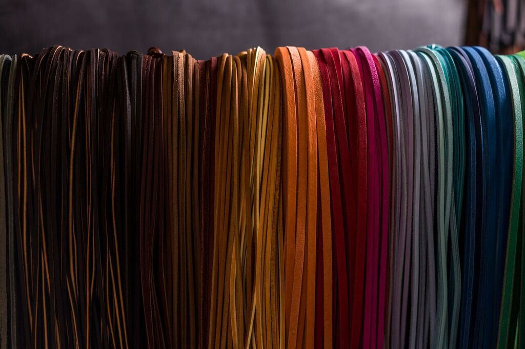 Buy your Round leather laces Ø 2 mm assorted various colours Ø 2 mm, length  100 cm (per 10) online