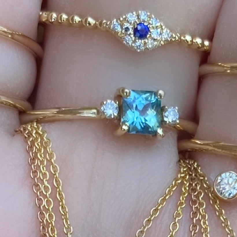 Gem Candy Sapphire 2 Diamond Ring