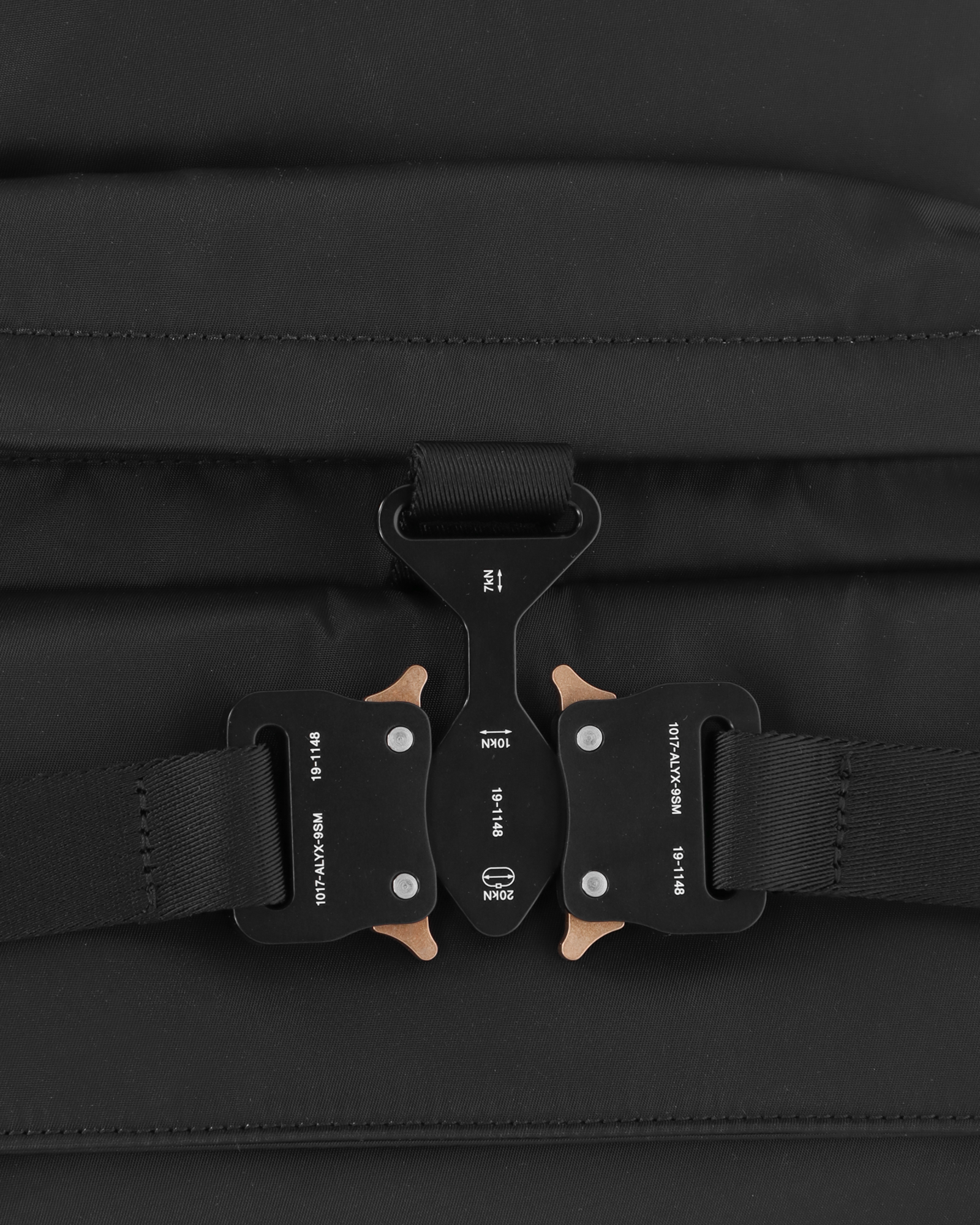 卸直営店（お得な特別割引価格） 新品 1017 ALYX 9SMTRICON BACKPACK