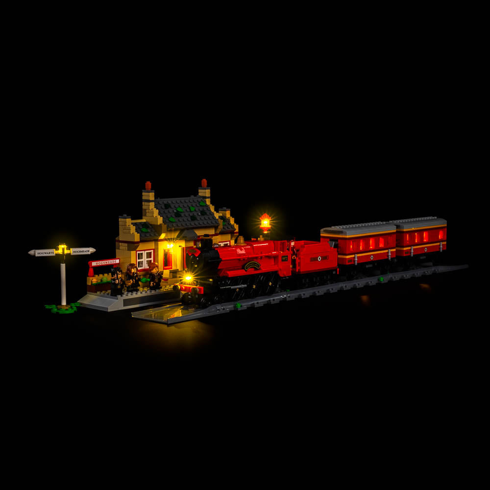 LEGO Harry Potter Hogwarts Express & Hogsmeade Station 76423