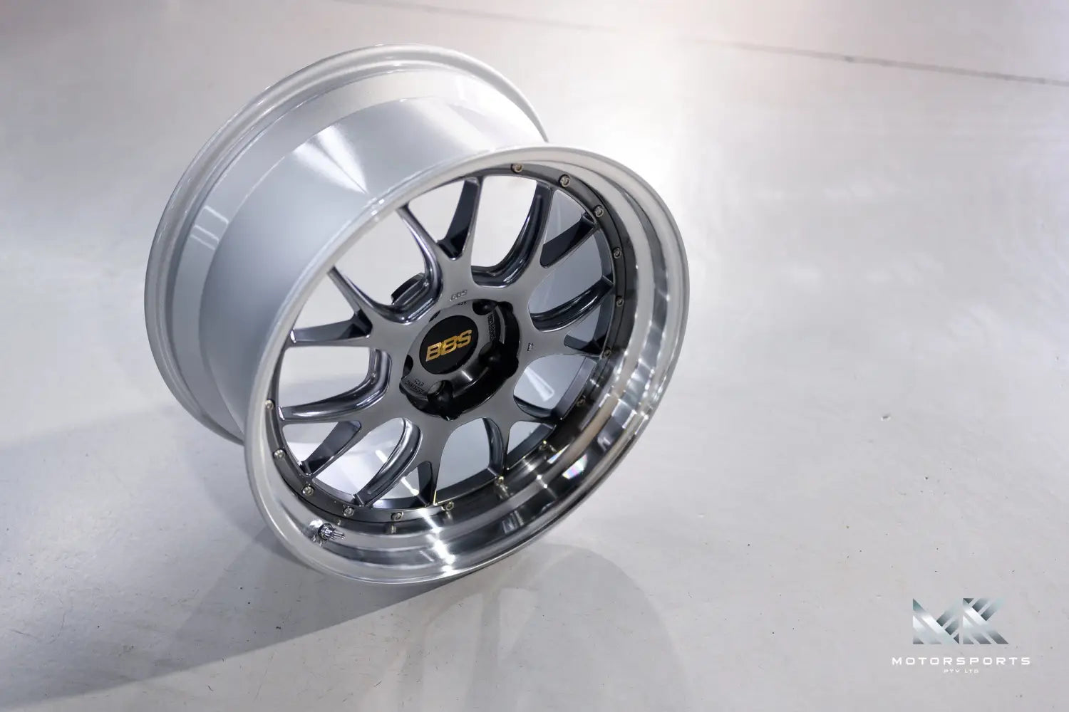 BBS LM-R Revival of a Discontinued Size