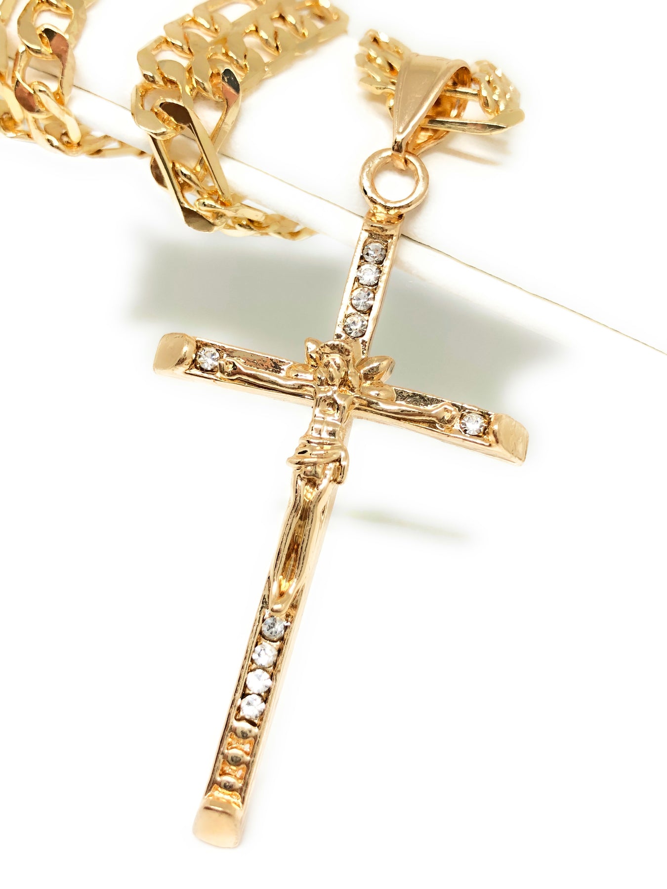 Gold Jesus Christ Necklace Chain Jesus Cristo Med – Fran & Co Jewelry