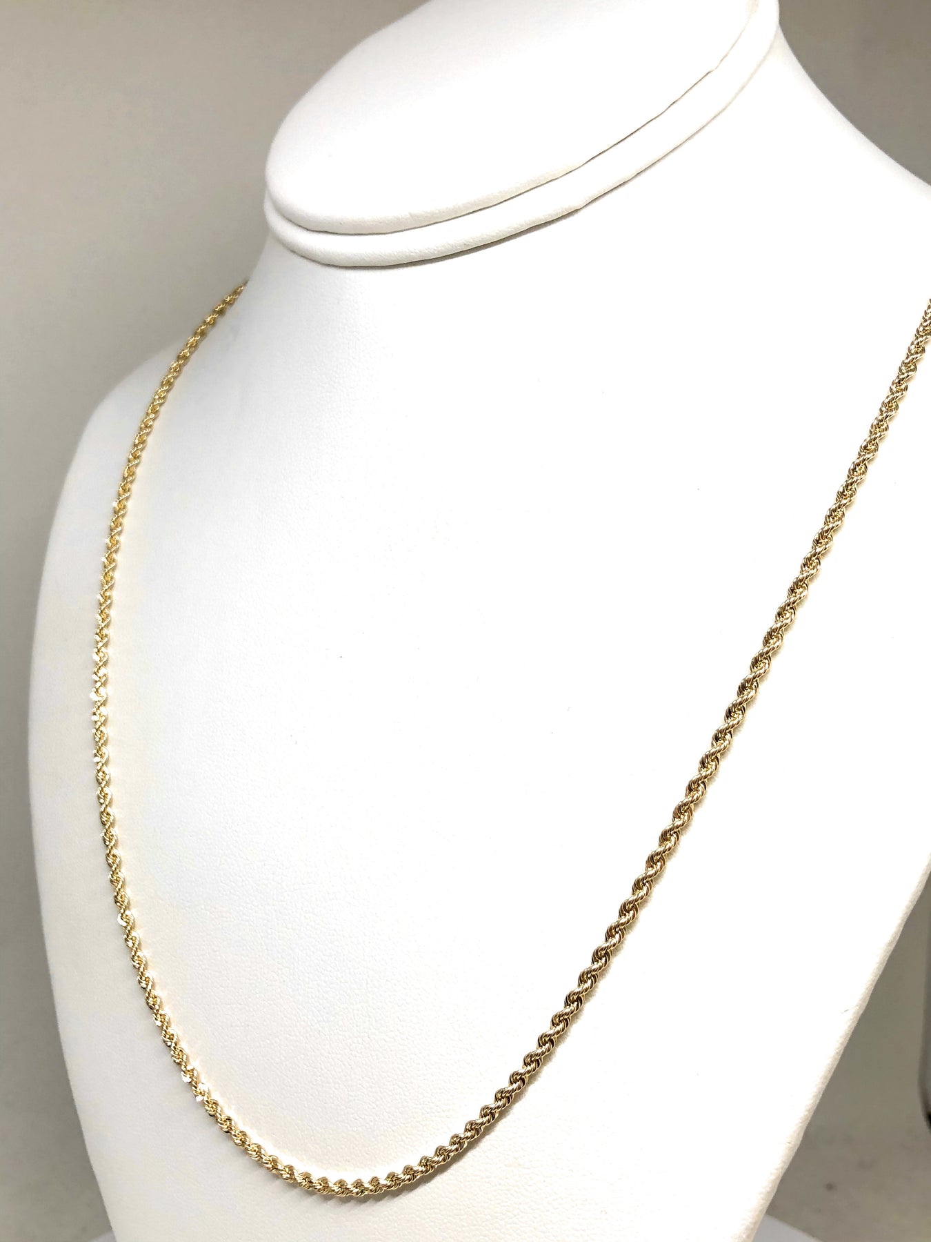 Delicates by Bijoux Bar Silver Tone Glass 26 Inch Link Strand Necklace |  CoolSprings Galleria