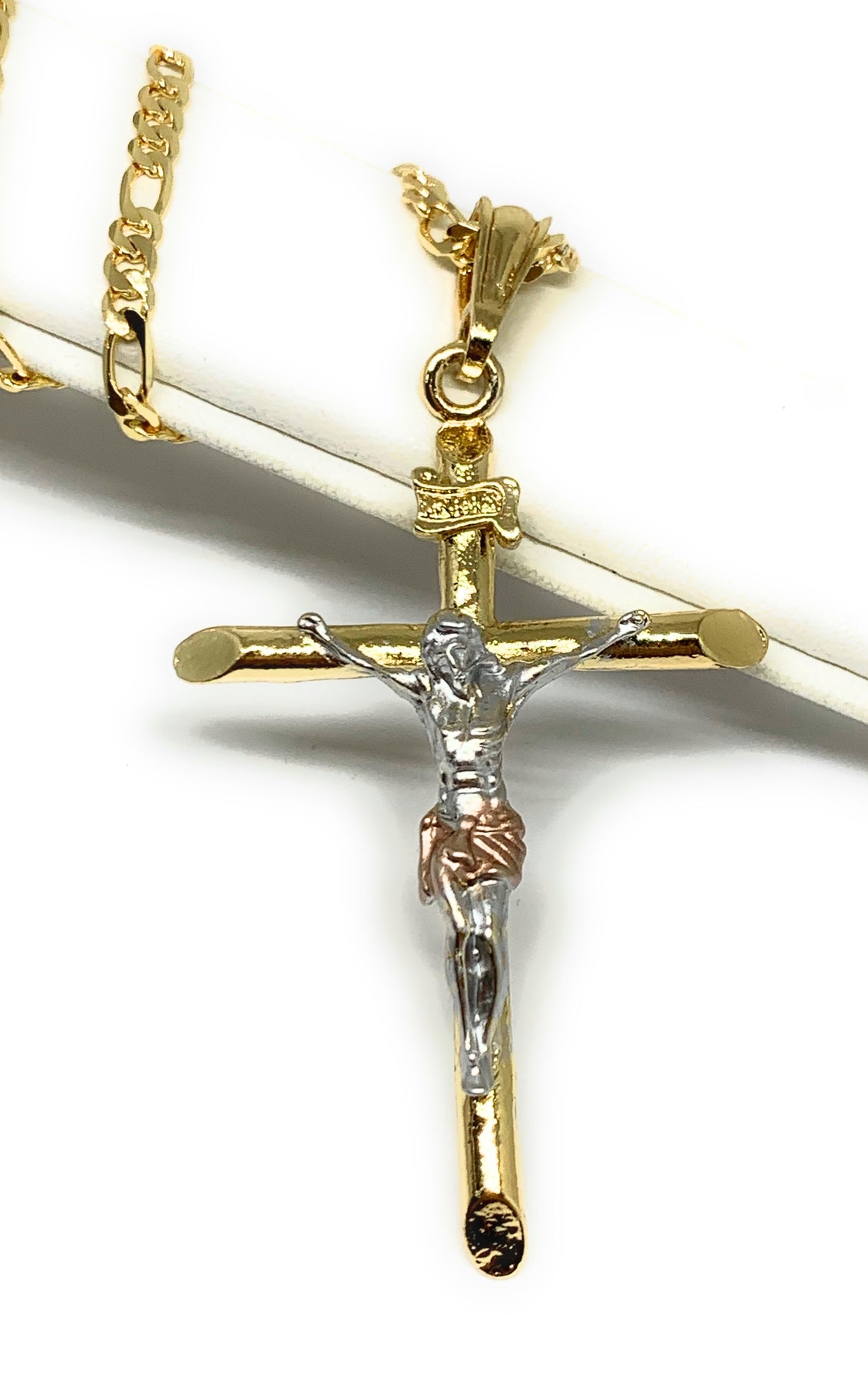reunirse frecuencia Los invitados Cruz dorada, Cruz de Jesús 24, Cruz de la cadena. – Fran & Co Jewelry