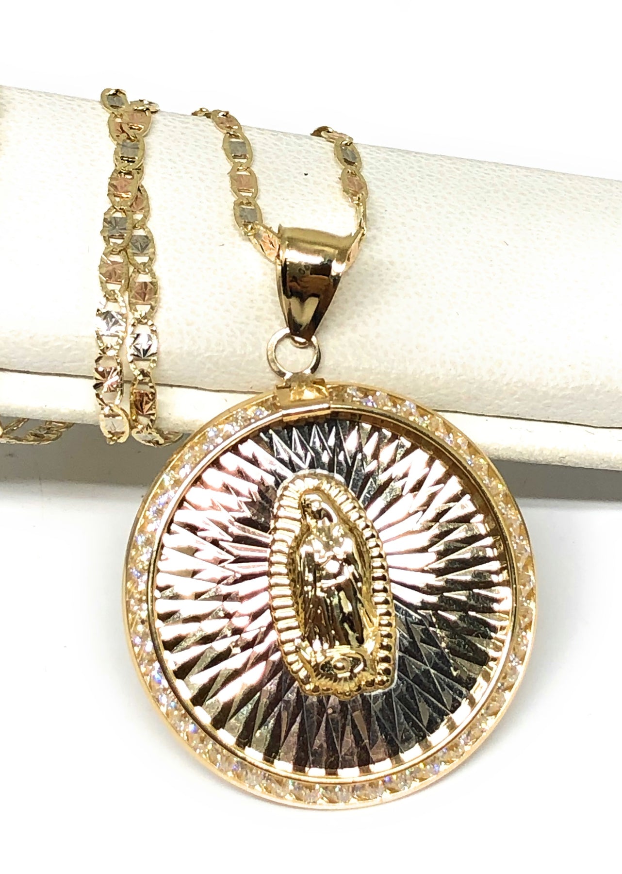 Virgin mary round on sale pendant