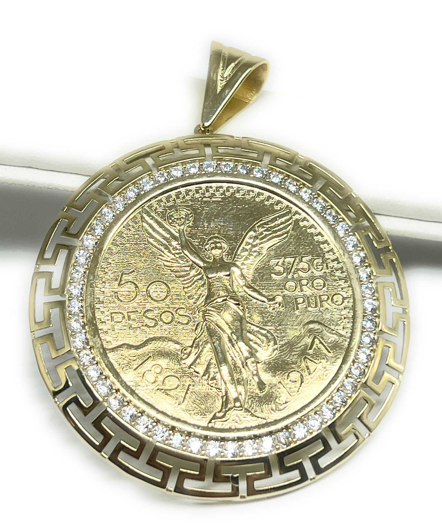 centenario pendant gold