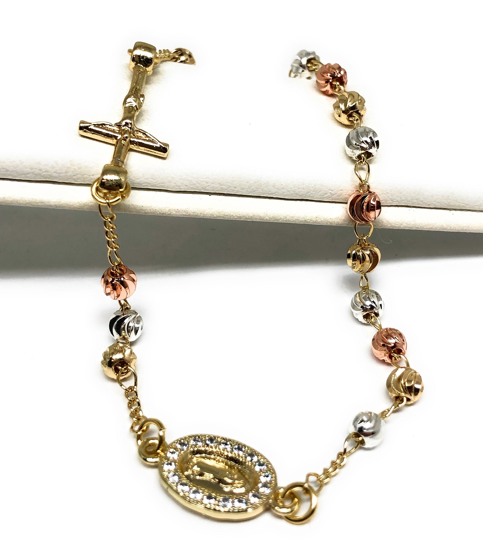  Virgin Mary Chain Gold Bracelet For Women Girl,La Virgen De  Guadalupe Bracelets,Our Lady Of Guadalupe Charms Pulseras De Mujer,Mexican  Jewelry Gift,Brazaletes Para Mujer: Clothing, Shoes & Jewelry