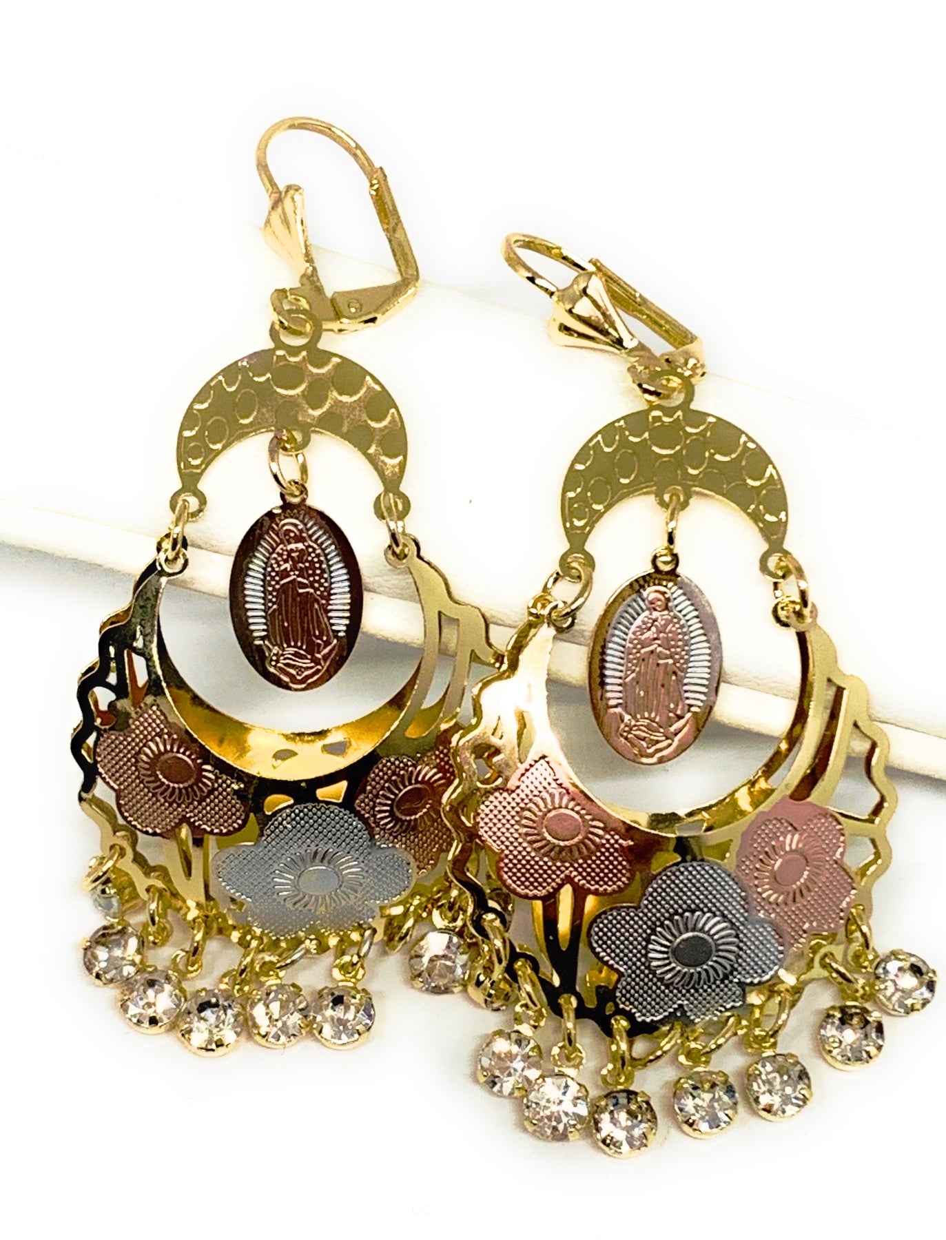 Gold Plated Chandelier Earrings. Aretes Folklorico Oro laminado 3 Colores.