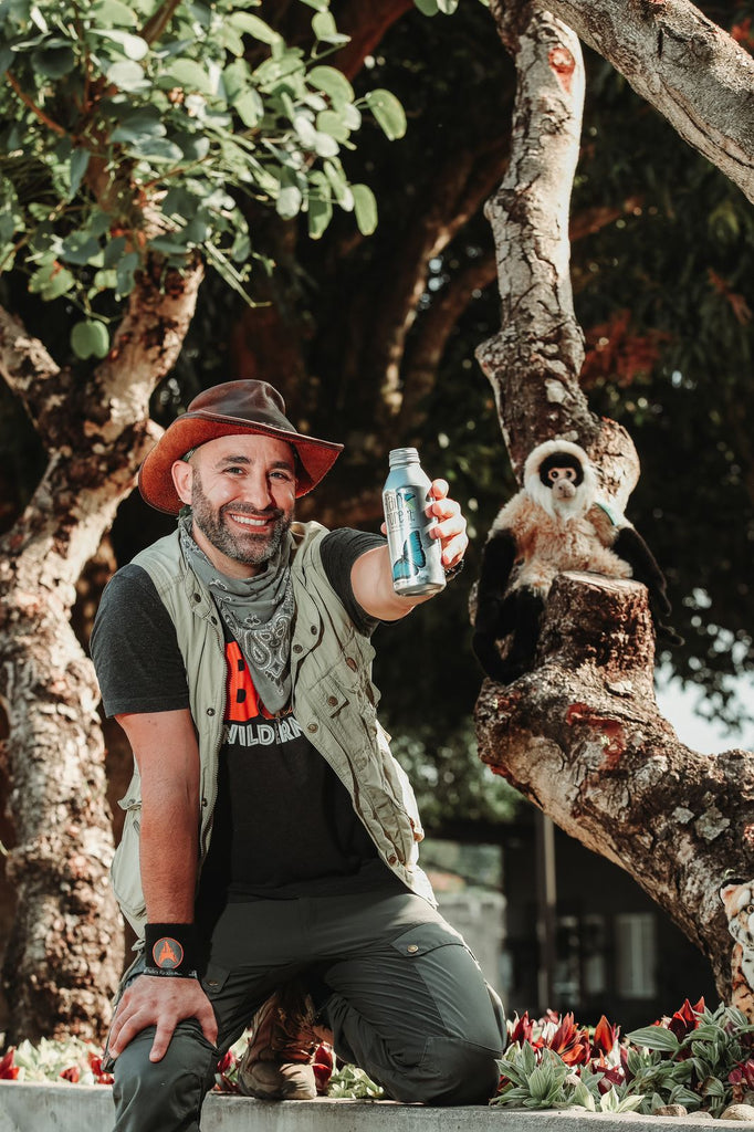 Coyote Peterson showing the aluminum water bottle from RainForest Water in Costa Rica
