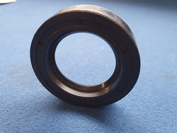 FRONT GEARBOX OIL SEAL