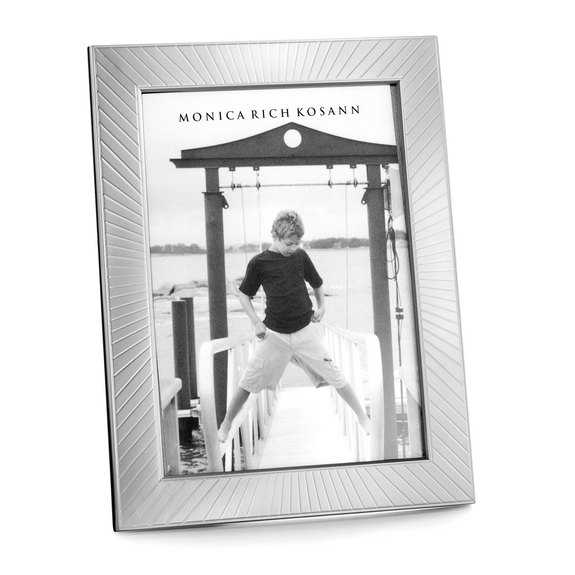 11x14 photo frame