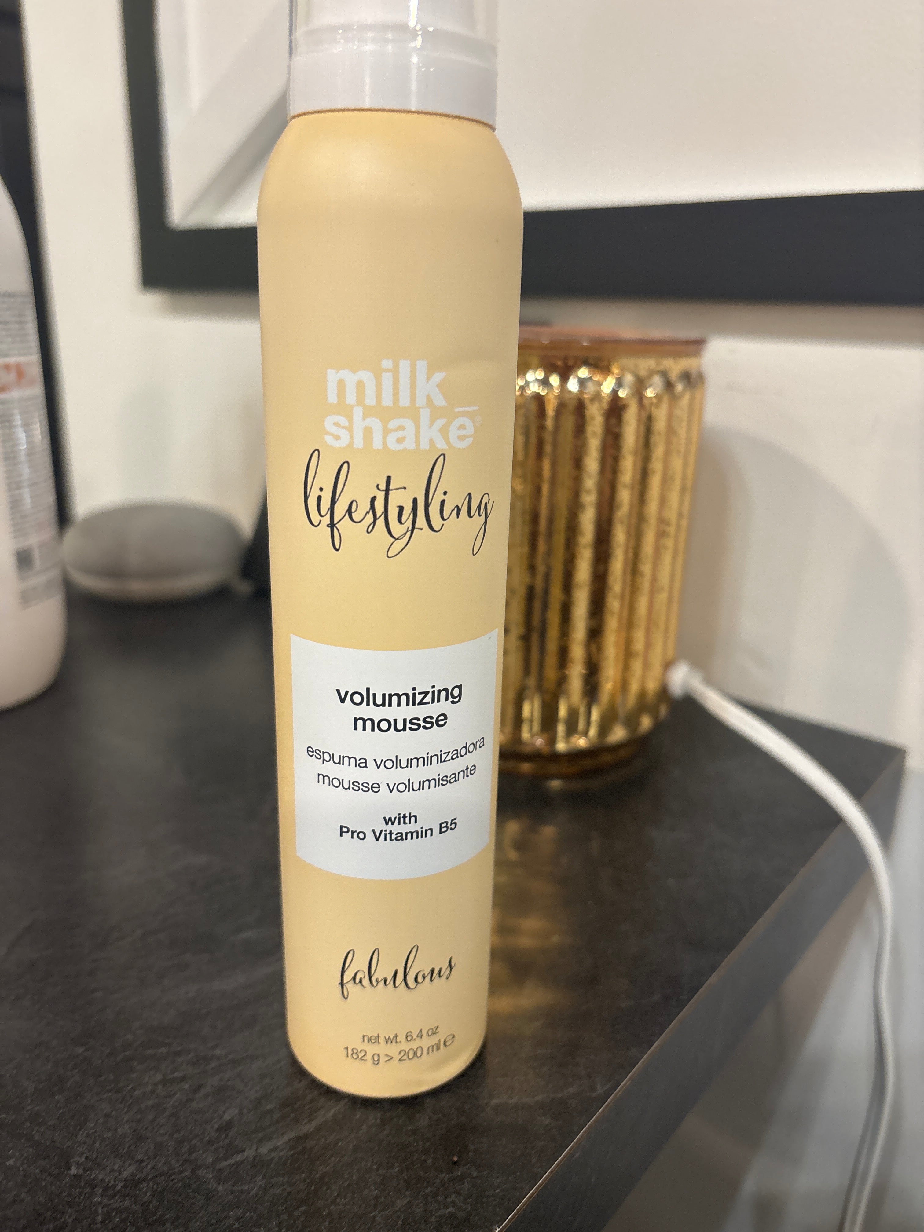 Volumizing mousse