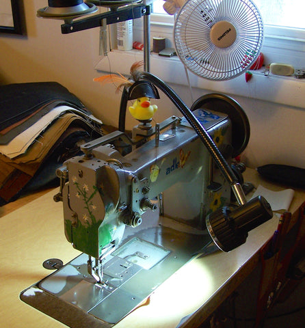 Adler 067 Industrial sewing machine with uberlight