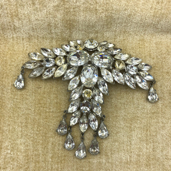 Unmarked pot metal rhinestone brooch with dangling pears