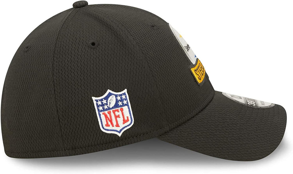 Men's Pittsburgh Steelers New Era Black 2022 Sideline Coaches 39THIRTY Flex Hat M/L