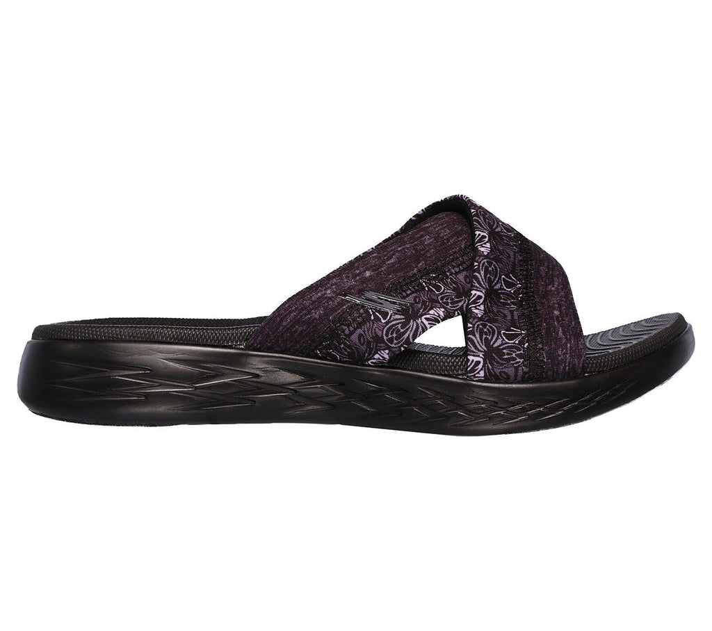 Skechers Performance On The GO 600 Monarch Wide Fit Slide –