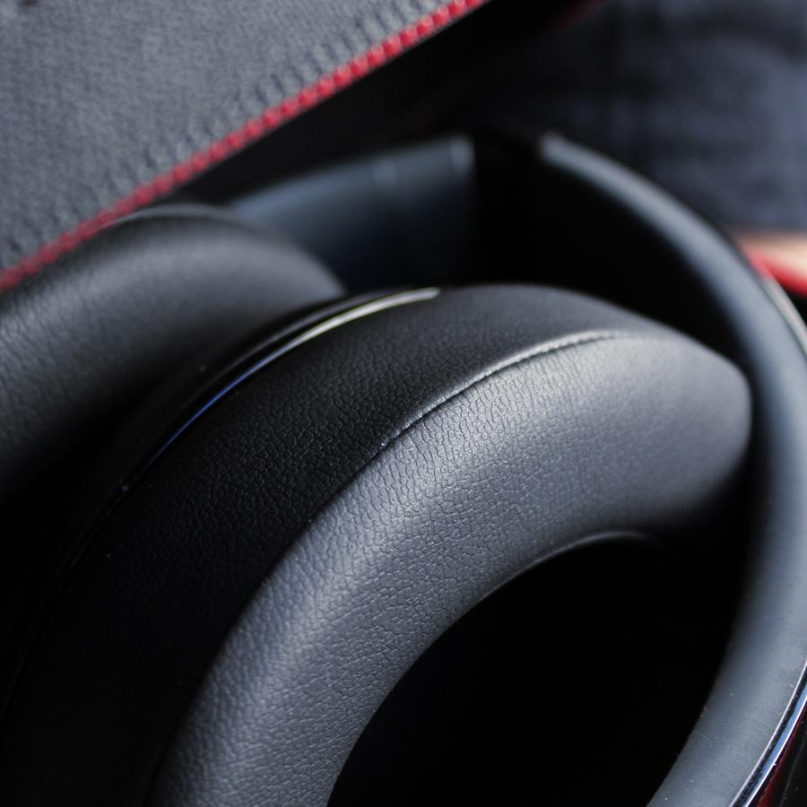 How To Replace Ear Pads On Beats Studio Headphones – Wicked Cushions