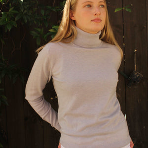 Bridge and Lord Merino and cashmere roll neck