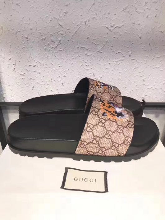 Gucci Flip Flops HypeExperts