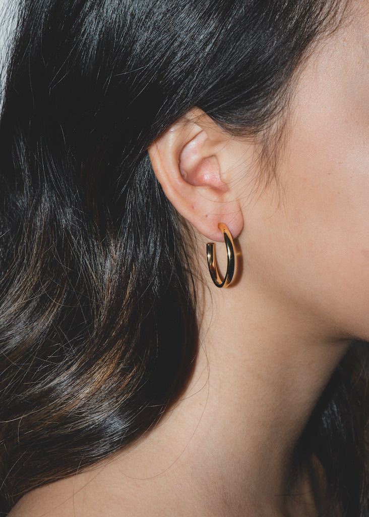 Medium Celine Hoops in Gold - Renah Jae