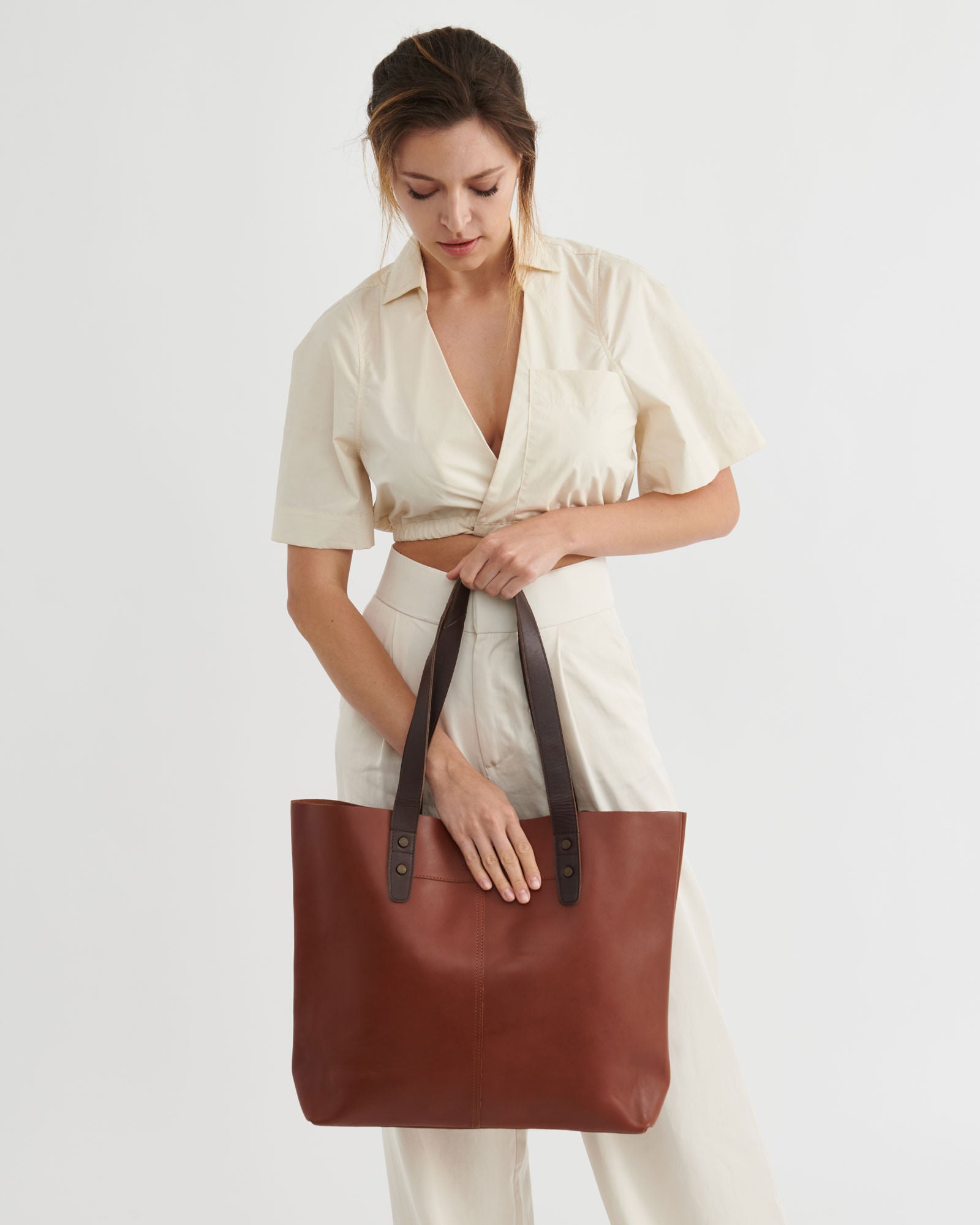 Must-Have Bags in Every Woman's Collection - Skinnedcartree