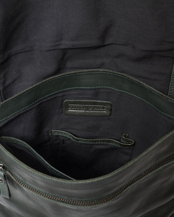 Berlin Leather Crossbody Reporter Bag | Stitch & Hide