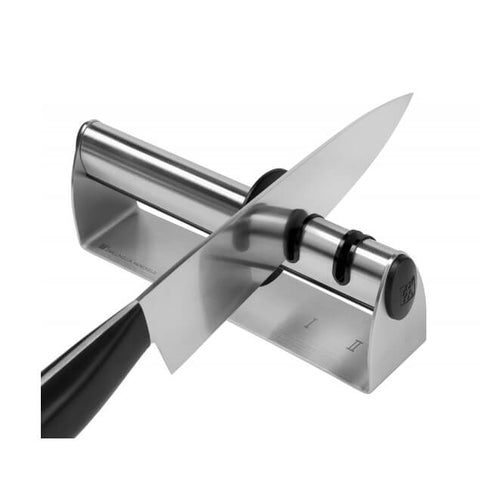 9 Best Knife Sharpeners In Australia For 2024