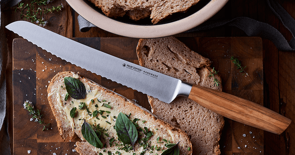 bread knives